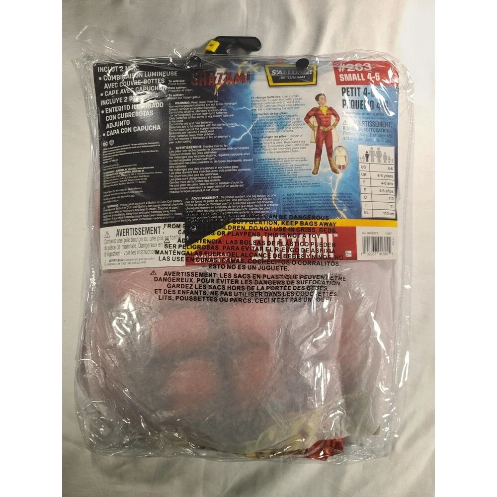 DC Shazam Light-Up Costume Child Small 4-6 Jumpsuit Cape Boot Covers